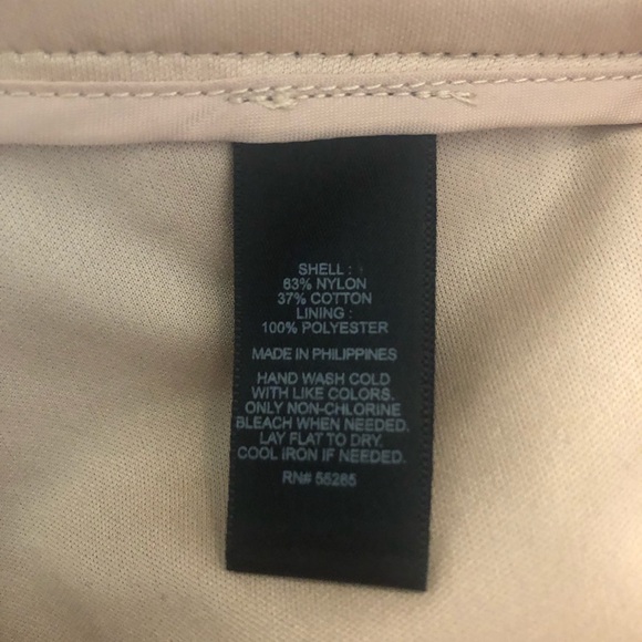 Express Lace Shorts - Picture 4 of 5